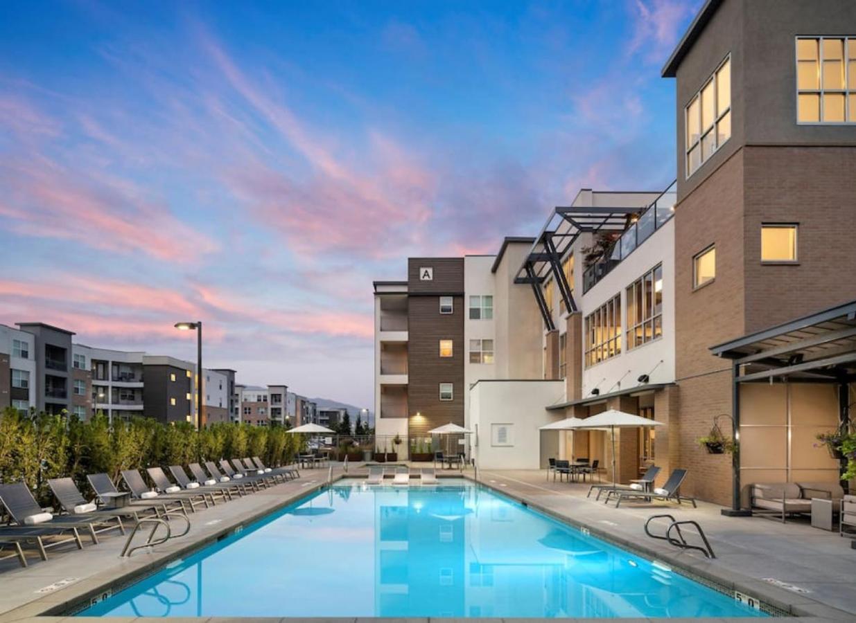 Luxury Living With Resort Amenities King Bd Queens Bd Sofa Bd Gympoolhot Tub Fast Wifi Draper Eksteriør bilde